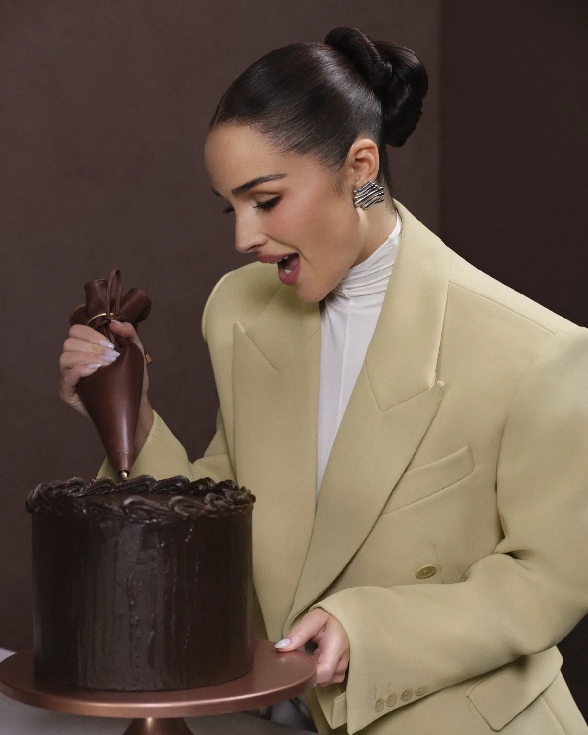 The campaign: Indulgence Perfected for Samsonite (via Studio HS)
